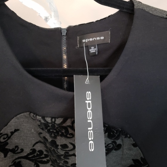 Black dress - Picture 2 of 3